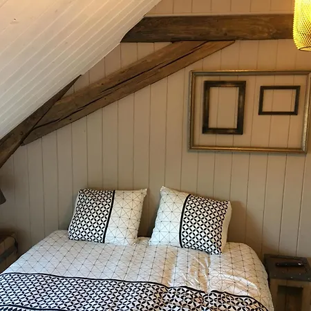 Style Industriel Avec Terrasse Apartament