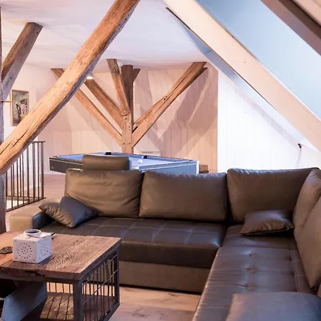 Apartment Style Industriel Avec Terrasse *