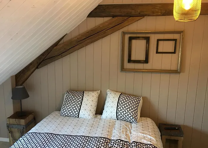 Style Industriel Avec Terrasse Apartament