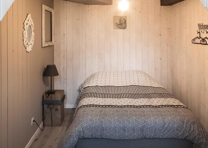 Style Industriel Avec Terrasse Givet